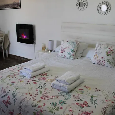 Oncemolinos Con Desayuno Apartman