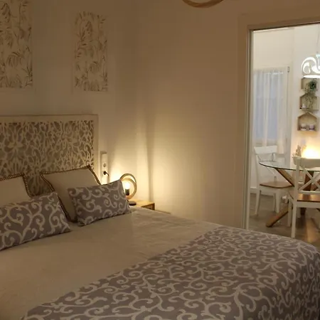 Oncemolinos Con Desayuno Apartman