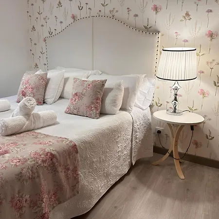 Oncemolinos Con Desayuno Apartman *