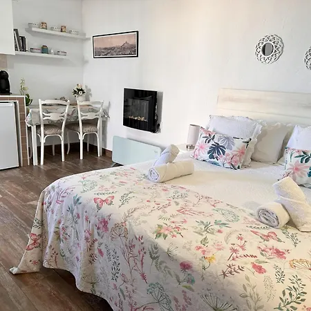 Oncemolinos Con Desayuno Apartman Consuegra
